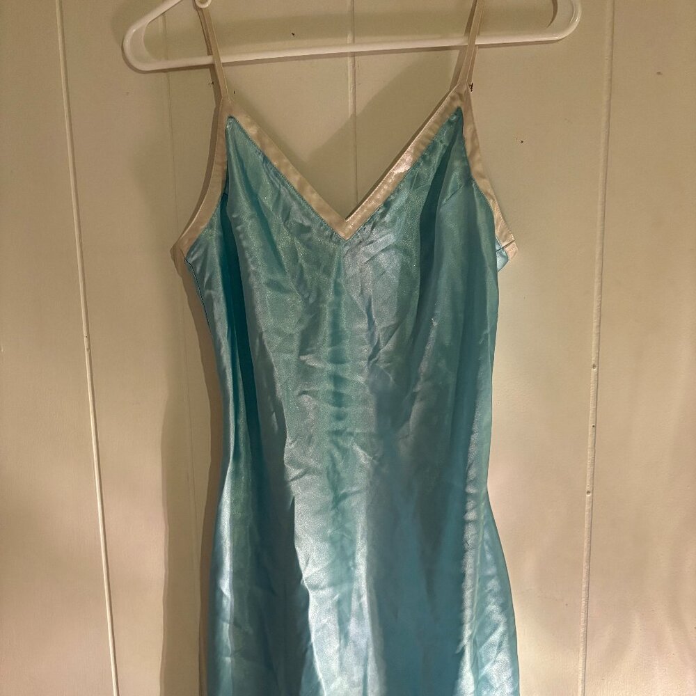 Jones and NewYork Light Blue Satin V-Neck Slip Dress in size Small